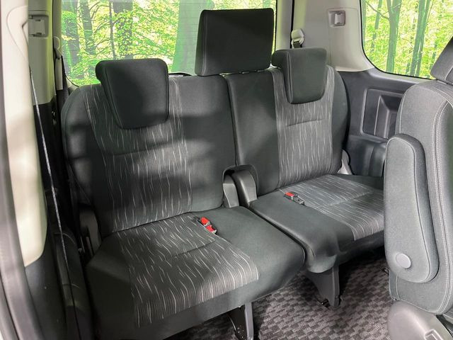 3��ڃV�[�g�͂�������ԗǍD����l�ł��������ƍ����Ē����܂��̂ŁA��l���ł̂��o���������N���N�ł��􂲉Ƒ��ŁA�C�̒m�ꂽ���ԂŁA�h���C�u�ɍs���̂��y���݂ł��ˁ�