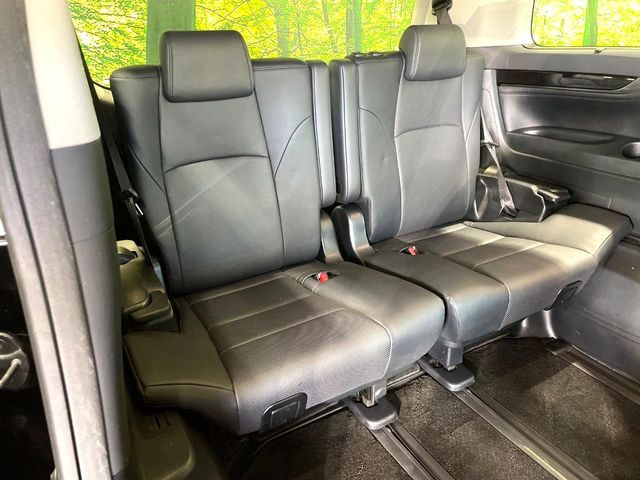 3��ڃV�[�g�͂�������ԗǍD����l�ł��������ƍ����Ē����܂��̂ŁA��l���ł̂��o���������N���N�ł��􂲉Ƒ��ŁA�C�̒m�ꂽ���ԂŁA�h���C�u�ɍs���̂��y���݂ł��ˁ�
