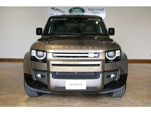 ディフェンダー110 X ダイナミック HSE 3.0L D300 ディーゼル 4WD