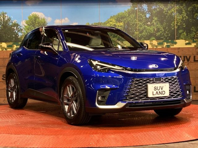�������x�̃K���X�疌�ŝ����͂������A�㎿�ȃc���E����������B���O����_���J�����؂Ȉ��Ԃ�ی삵�A�F�����E�򉻂�h�~�B�u�e�X�v���b�V���R�[�g�v�A�u�e�v���~�b�T�R�[�g�v���炨�I�т��������܂��B