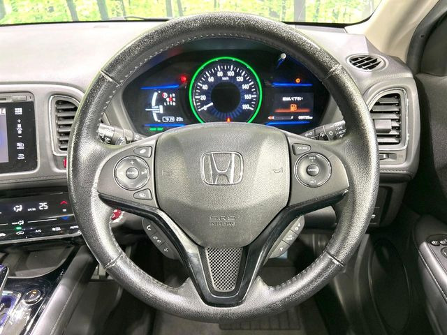 �y�N���[�Y�R���g���[���z�������H�����N���N���s�B�A�N�Z���𗣂��Ă���葬�x�ő��s���ł��A�������^�]���̕��S���y��!�����E�������ȒP�ȃX�C�b�`����Œ����ł��܂��B