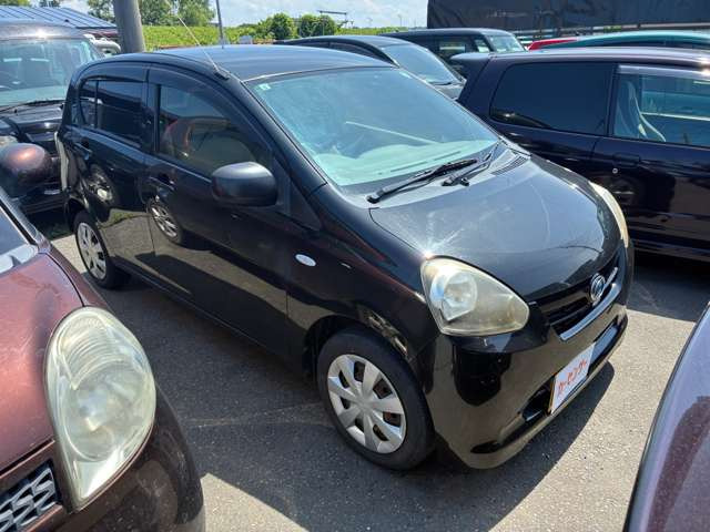ミライースXf メモリアルエディション 4WD