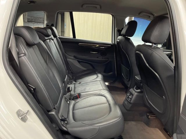 ���㕔���Ȃ��C�ɂȂ�悤�ȃL�Y�E�����ւ��蓙�A�傫�ȃ_���[�W�͂Ȃ��A�ǍD�ȏ�Ԃł��B