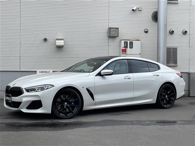 8シリーズグランクーペ840d xドライブ 4WD