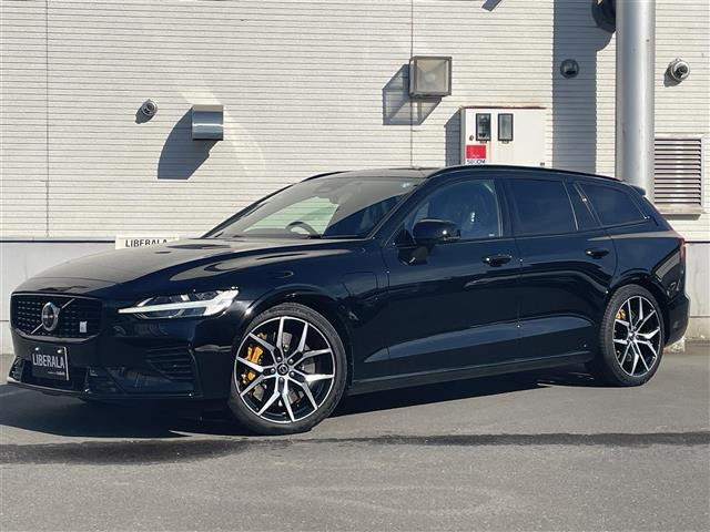 V60リチャージ ポールスター エンジニアード 4WD
