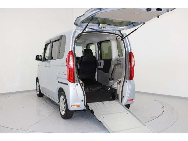 N-BOXG スロープ L ホンダセンシング 車いす専用装備装着車