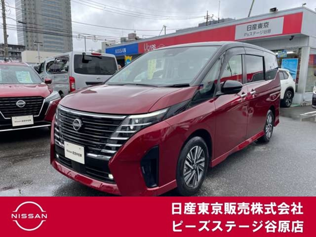 セレナ1.4 e-POWER ハイウェイスターV