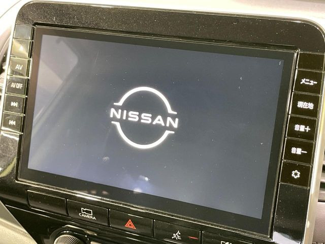 セレナ1.2 e-POWER ハイウェイスターV