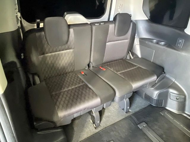 3��ڃV�[�g�͂�������ԗǍD����l�ł��������ƍ����Ē����܂��̂ŁA��l���ł̂��o���������N���N�ł��􂲉Ƒ��ŁA�C�̒m�ꂽ���ԂŁA�h���C�u�ɍs���̂��y���݂ł��ˁ�