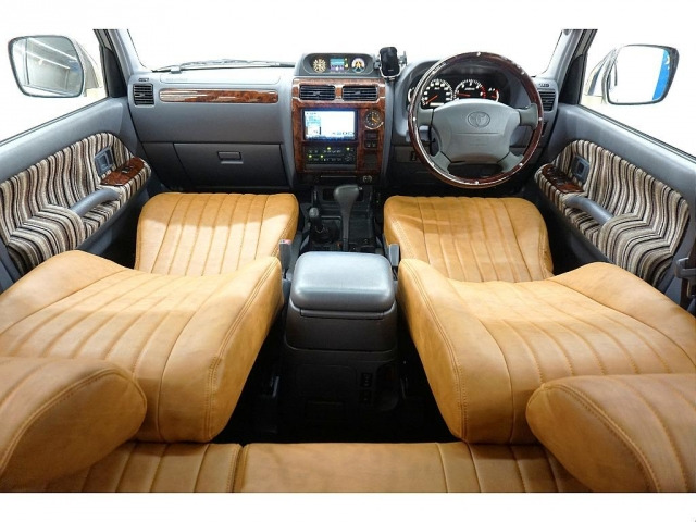 ランドクルーザープラド3.0 TX リミテッド ディーゼル 4WD