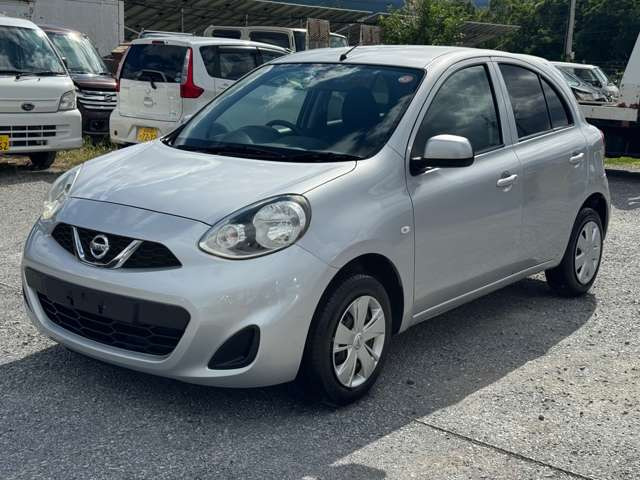 マーチ1.2 X FOUR Vセレクション 4WD