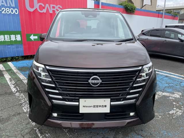 セレナ1.4 e-POWER ハイウェイスターV