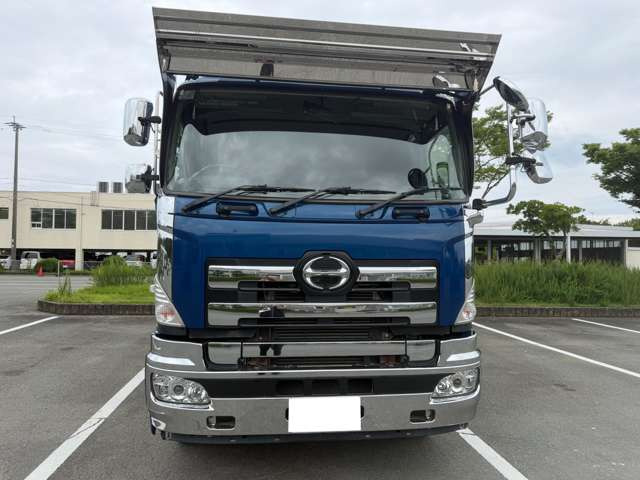 プロフィアダンプ