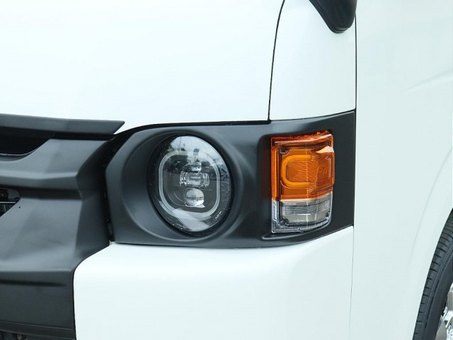 ハイエース2.7 GL ロング ミドルルーフ 4WD