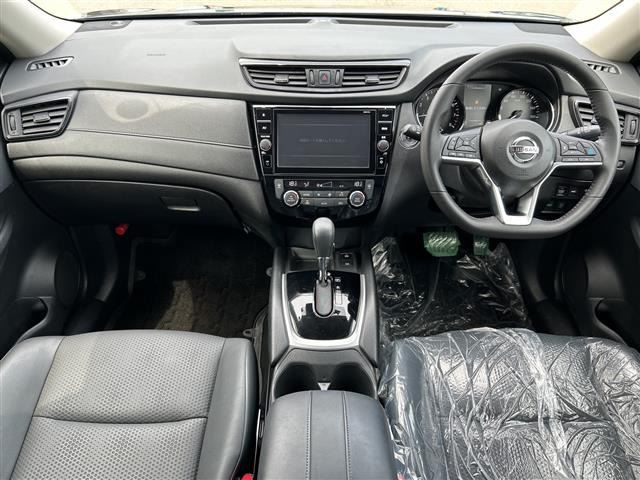 エクストレイル2.0 20Xi 4WD