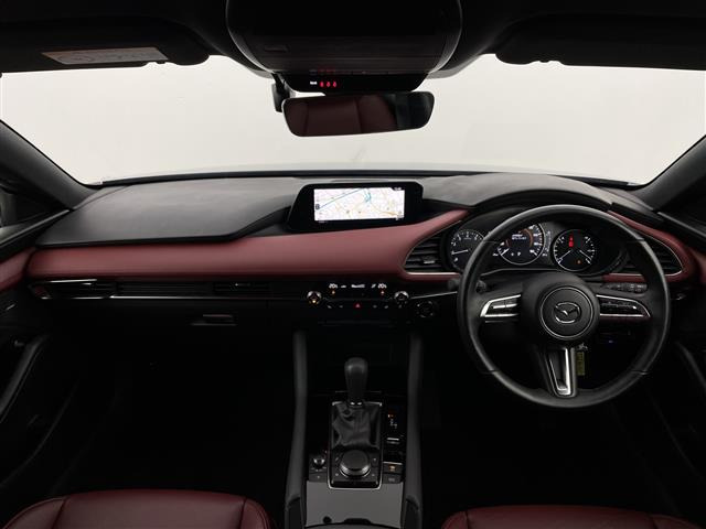 MAZDA3ファストバック2.0 X バーガンディ セレクション 4WD