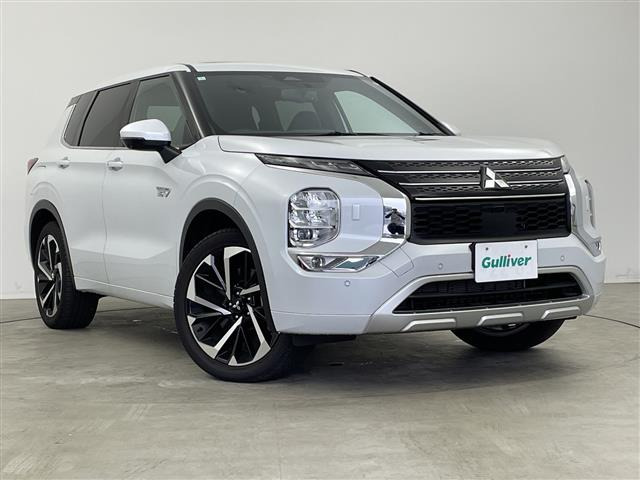 アウトランダーPHEV 2.4 P 4WD