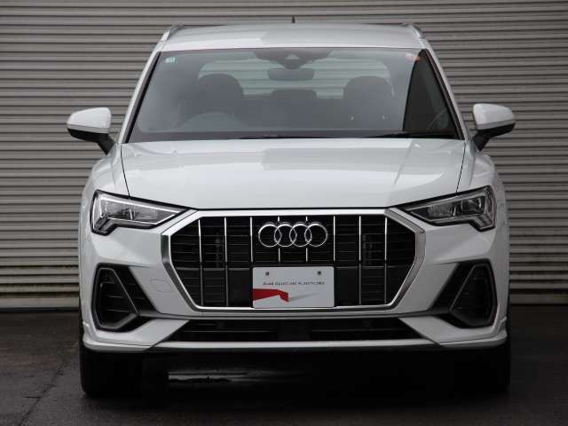 Q3