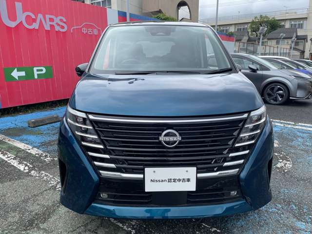 セレナ1.4 e-POWER ハイウェイスターV