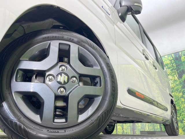�y�����A���~�z�C�[���z�O�ςɃ}�b�`���������A���~�z�C�[���𑕒����Ă���܂��B�e��ЊO�A���~�z�C�[����A�X�^�b�h���X�^�C�����戵�����Ă���܂��B���񂲑��k����������
