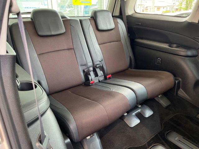 3��ڃV�[�g�͂�������ԗǍD����l�ł��������ƍ����Ē����܂��̂ŁA��l���ł̂��o���������N���N�ł��􂲉Ƒ��ŁA�C�̒m�ꂽ���ԂŁA�h���C�u�ɍs���̂��y���݂ł��ˁ�