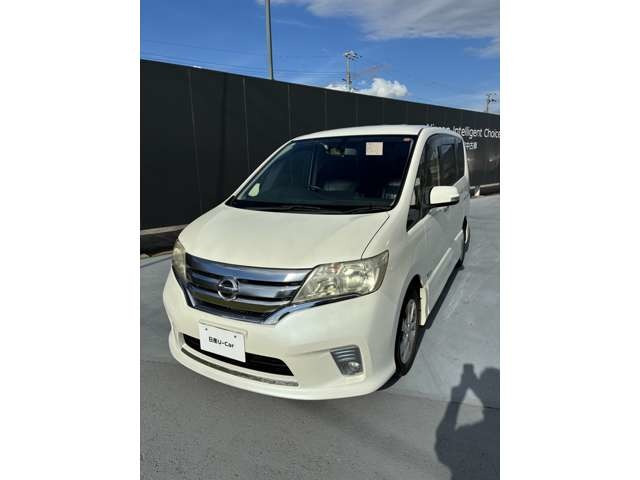 セレナ2.0 ハイウェイスター S-HYBRID