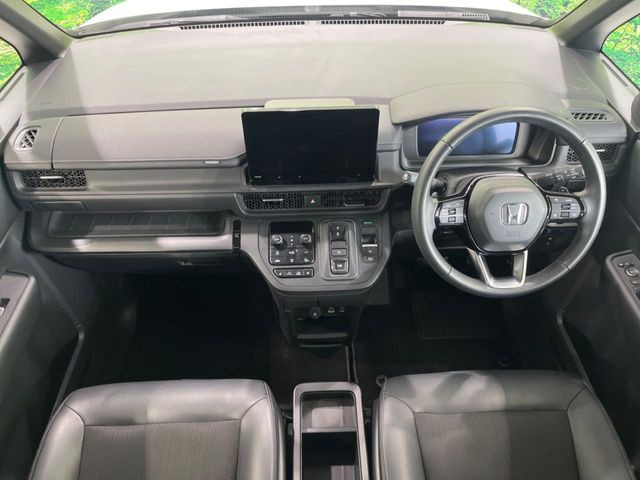 ステップワゴン2.0 e:HEV スパーダ