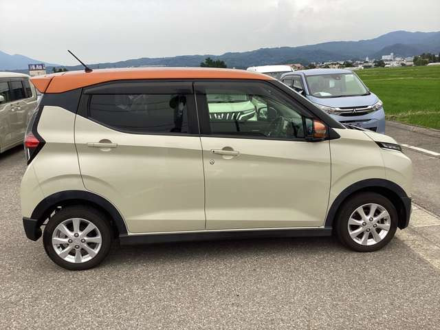eKクロスG 4WD