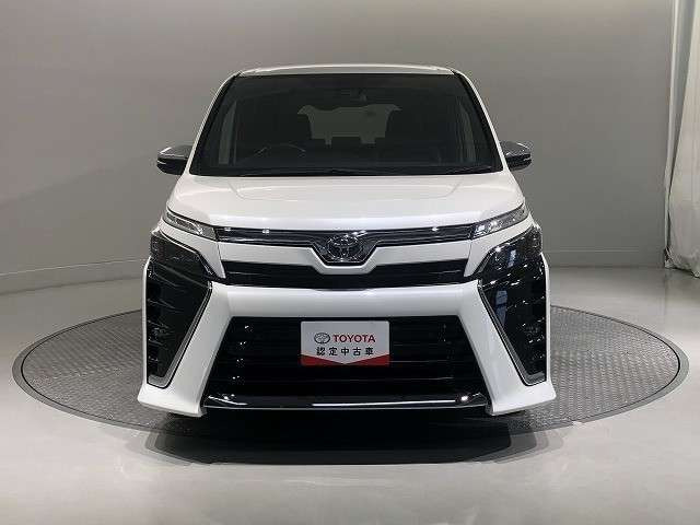ヴォクシー2.0 ZS 煌III