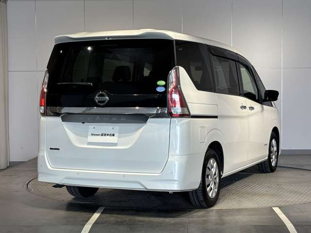 セレナ2.0 XV