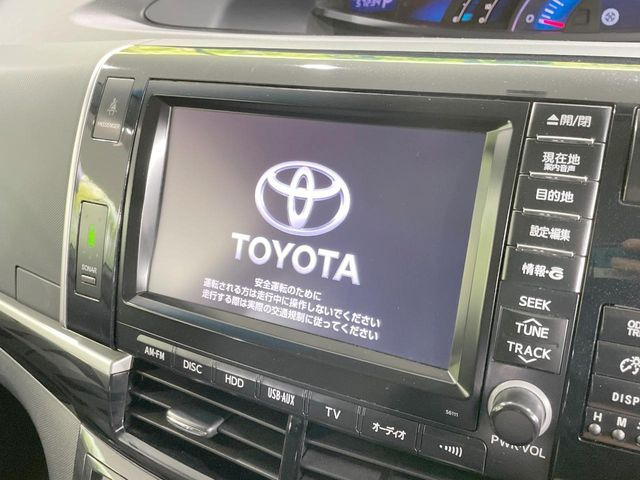 �y�����i�r�z�l�C�̏����i�r�𑕔����Ă���܂��B�i�r�̎g���₷���͂������A�I�[�f�B�I�@�\���[��!�L�����v�◷�s�͂������A�ʋ΂┃�����ȂǕ��i�̃h���C�u���y�����Ȃ�͂���