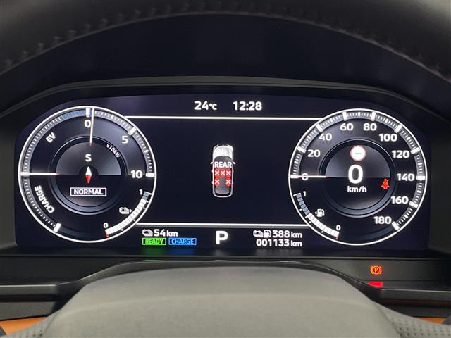 アウトランダーPHEV 2.4 P 4WD