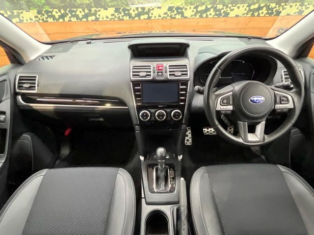フォレスター2.0 Sリミテッド 4WD