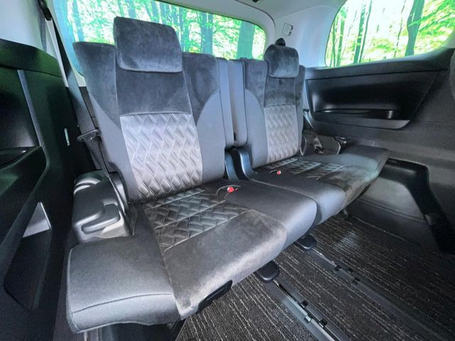 3��ڃV�[�g�͂�������ԗǍD����l�ł��������ƍ����Ē����܂��̂ŁA��l���ł̂��o���������N���N�ł��􂲉Ƒ��ŁA�C�̒m�ꂽ���ԂŁA�h���C�u�ɍs���̂��y���݂ł��ˁ�