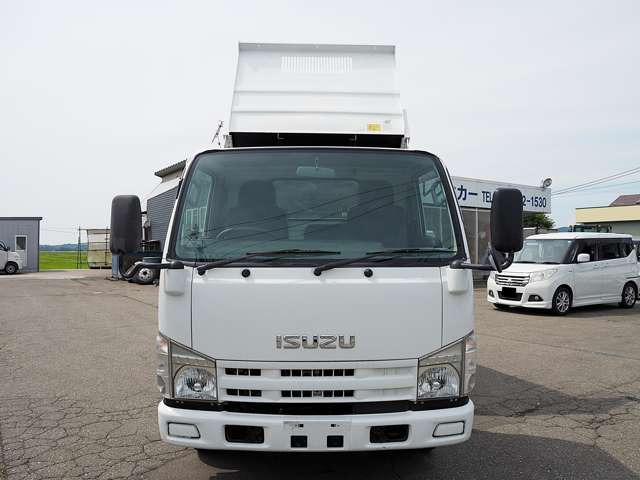 エルフ3.0 ダンプ フルフラットロー ディーゼル 4WD