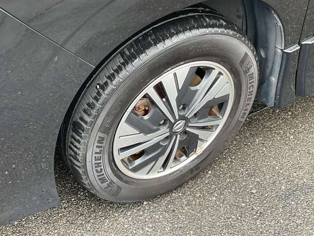 セレナ1.2 e-POWER ハイウェイスターV