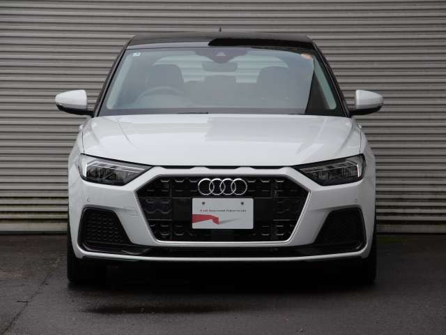 A1スポーツバック25 TFSI アドバンスド