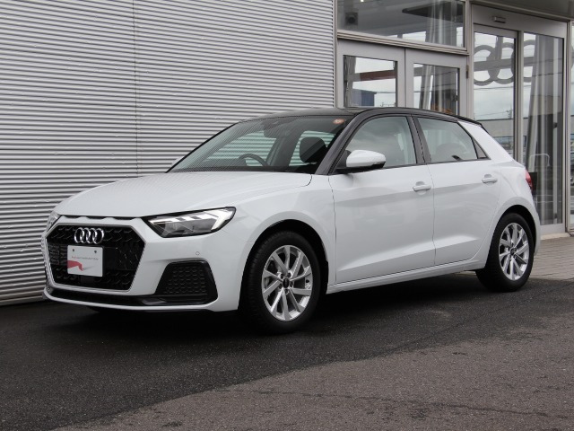 A1スポーツバック25 TFSI アドバンスド
