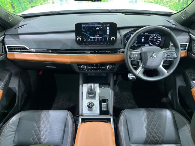 アウトランダーPHEV 2.4 P 4WD