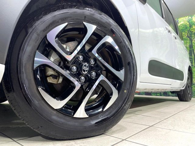 �y�����I�v�V����15�C���`�A���~�z�C�[���z�����I�v�V�����z�C�[���𑕒��B���s���\�̌���ɉ����A�O�ς����X�^�C���b�V���ɂȂ��Ă��܂��B
