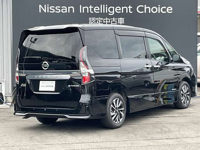セレナ1.2 e-POWER ハイウェイスターV
