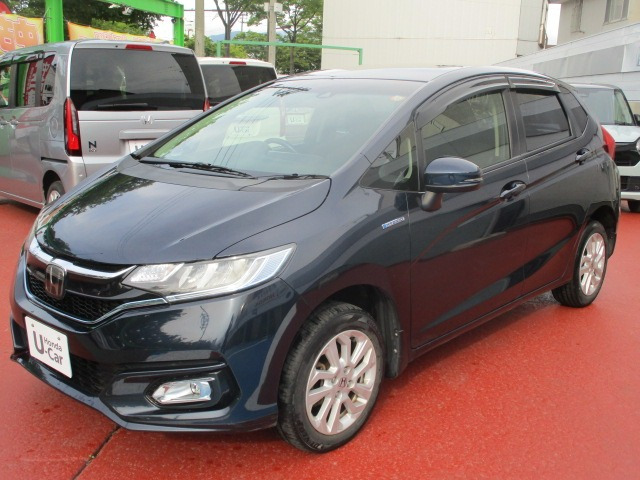 フィット1.5 ハイブリッド L ホンダセンシング 4WD