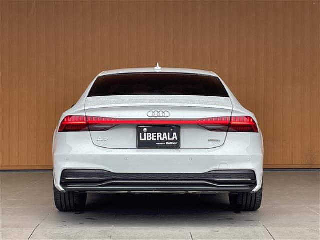 A7スポーツバック45 TFSI クワトロ Sラインパッケージ 4WD