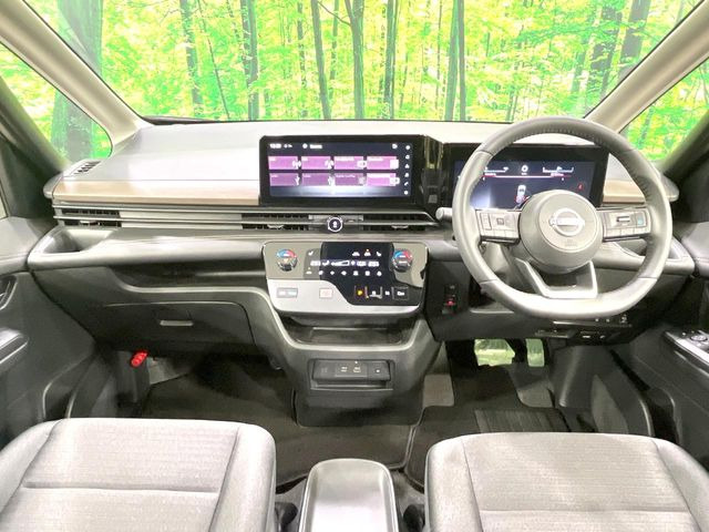 セレナ1.4 e-POWER ハイウェイスターV