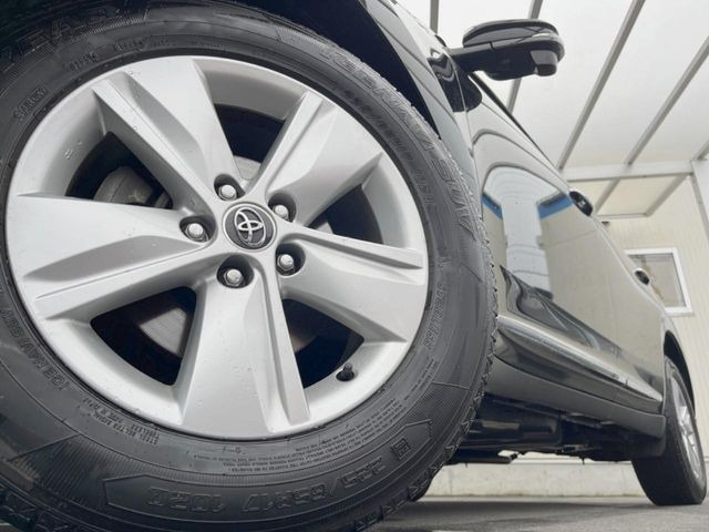 �y17�C���`�A���~�z�C�[���z�O�ςɃ}�b�`�����A���~�z�C�[���𑕒����Ă���܂��B�e��A���~�z�C�[����A�X�^�b�h���X�^�C�����戵�����Ă���܂��B���񂲑��k����������