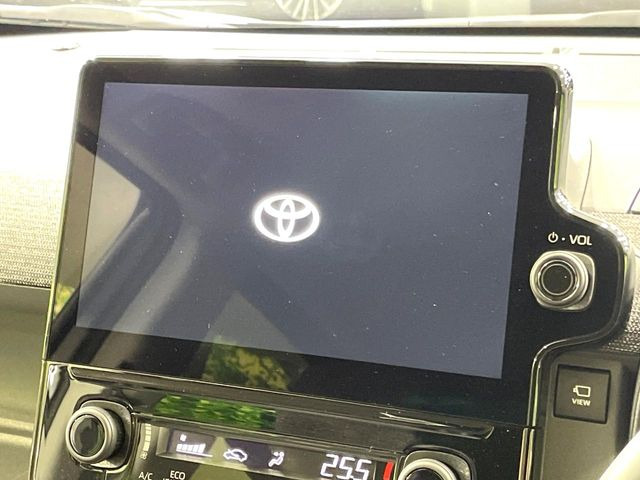 �y10.5�C���` �f�B�X�v���C�I�[�f�B�I�z���ʂ̃f�B�X�v���C��AppleCarPlay��AndroidAuto�����p�\�B�傫�ȉ�ʂŃX�}�z�i�r�A�v���������p���������܂���