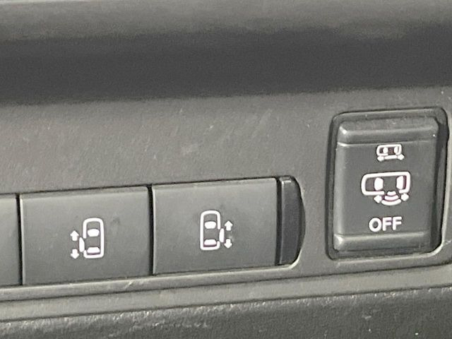 セレナ1.4 e-POWER ハイウェイスターV