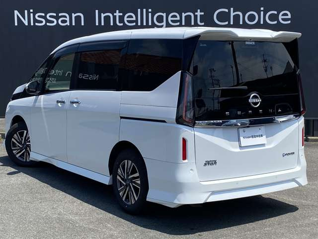 セレナ1.4 e-POWER ハイウェイスターV