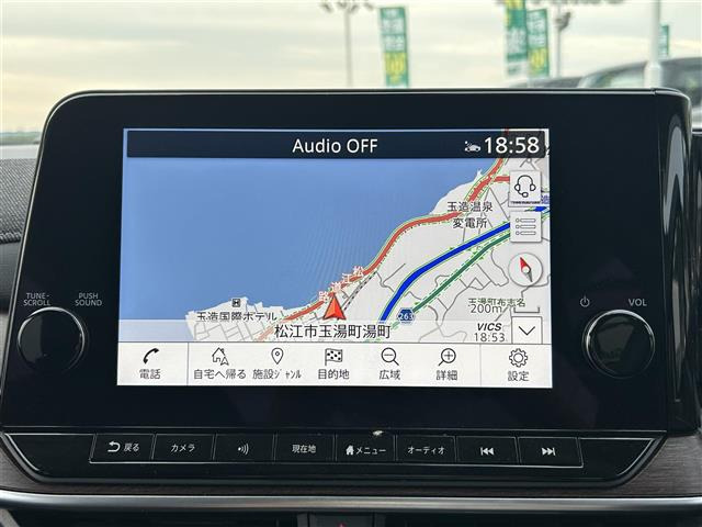 ノートオーラ1.2 G FOUR レザーエディション 4WD