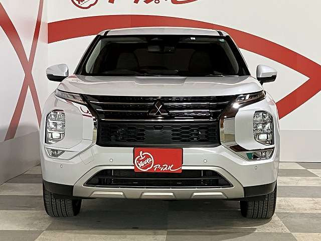 アウトランダーPHEV 2.4 G 4WD